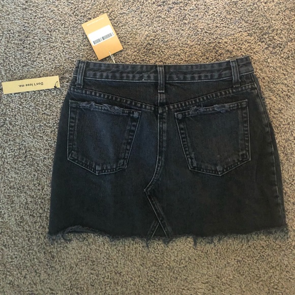 SOLD ON DEPOP - Picture 3 of 5